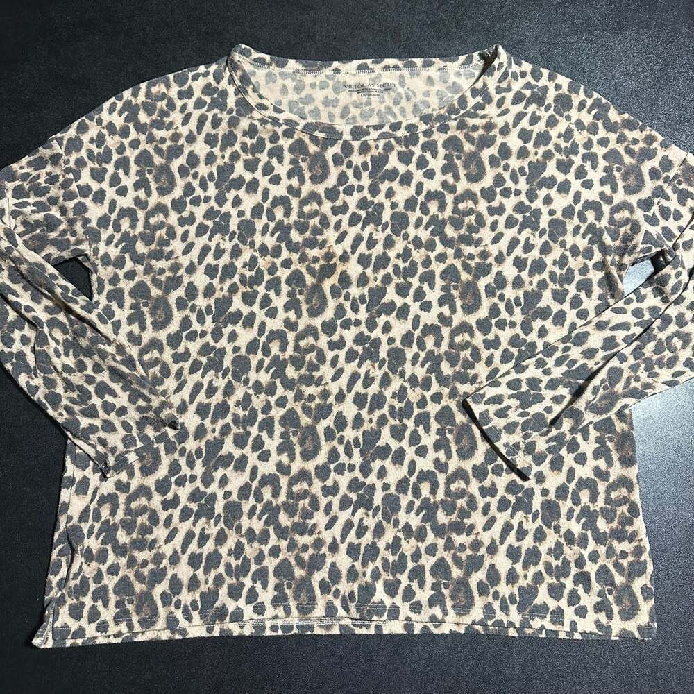 Victoria's Secret Leopard Print Long Sleeve Crewneck Knit Top